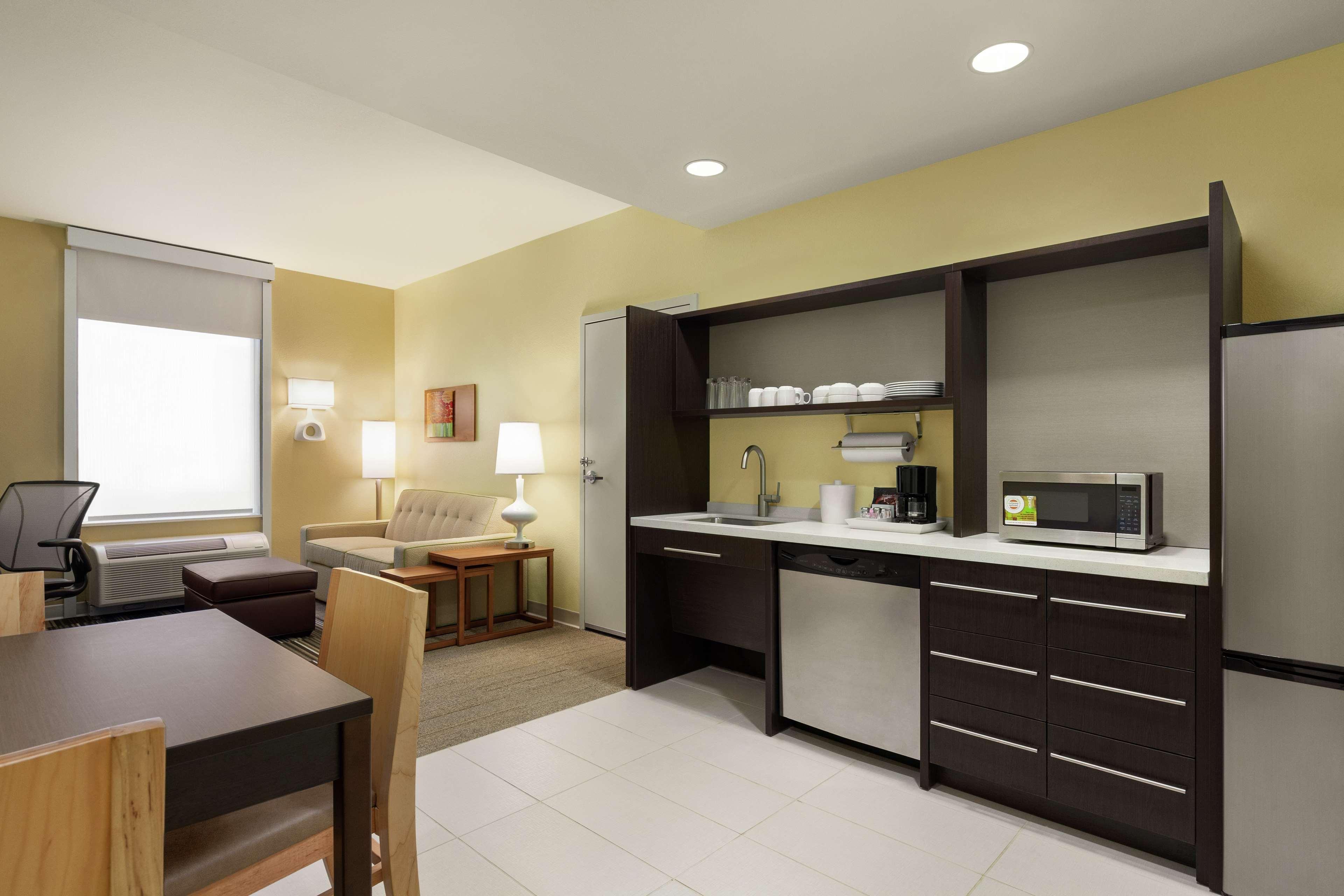 Home2 Suites By Hilton Lubbock Exteriör bild